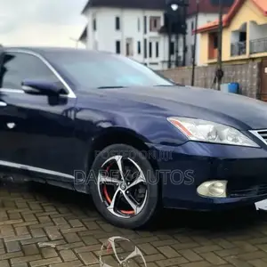 Lexus ES 350 2011 Blue