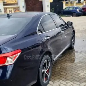 Lexus ES 350 2011 Blue