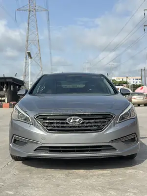 Hyundai Sonata Limited 4dr Sedan (2.4L 4cyl 6A) 2015 Gray