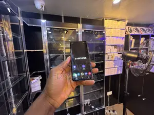 Samsung Galaxy S10 128 GB Black