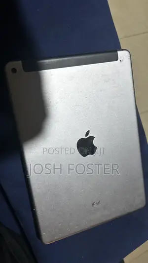 Apple iPad Air 2 64 GB Gray
