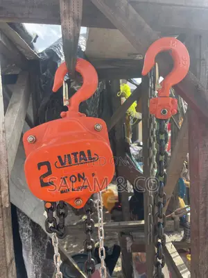 2 Ton Manual Chain Block – Heavy-Duty Hand Chain Hoist for Lifting