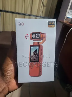Q8 Ultra Hd Pocket Camera Featuring a 180° Rotating Lens
