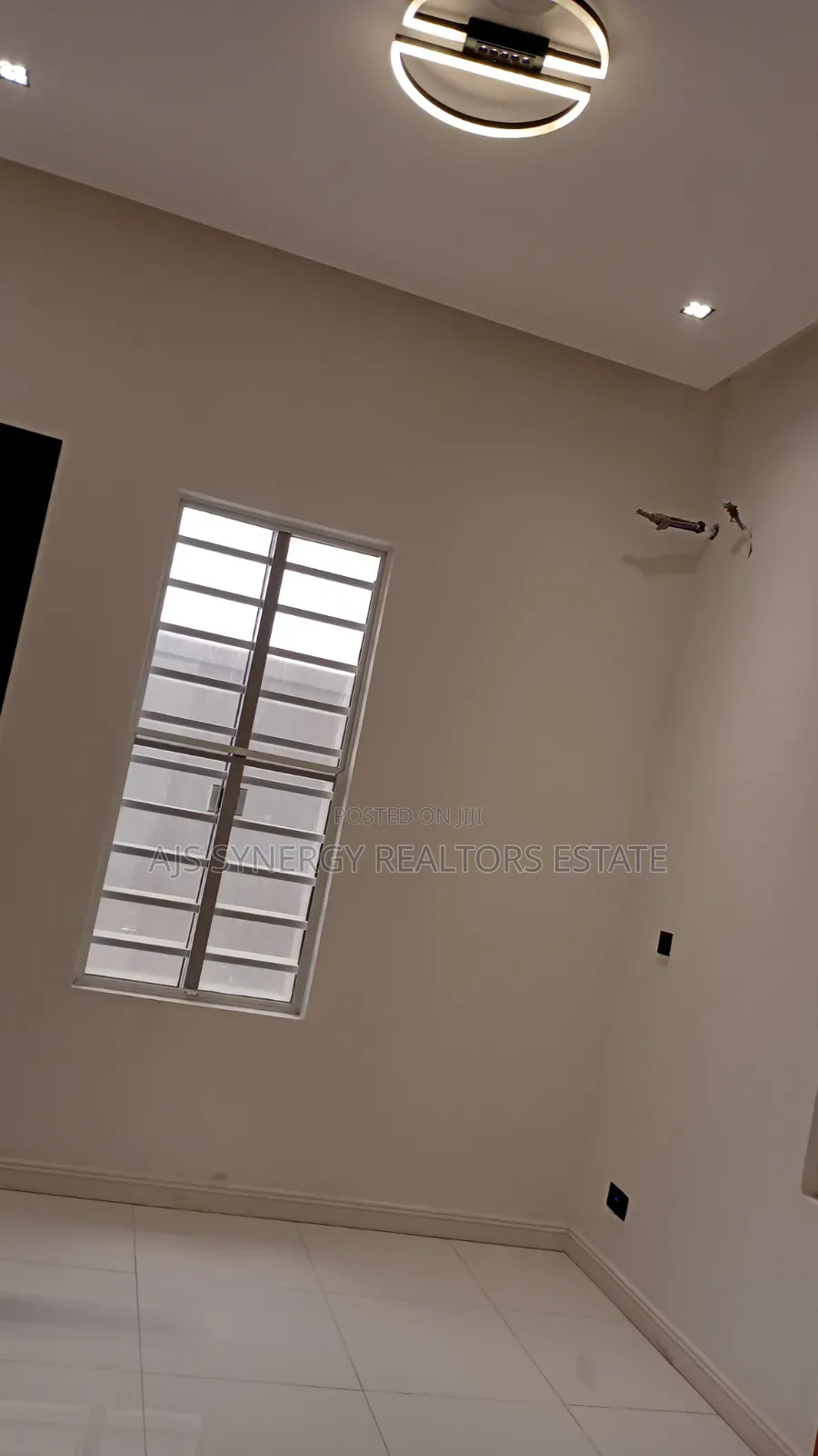 For Sale *5-Bedroom Fully Detached Duplex*
