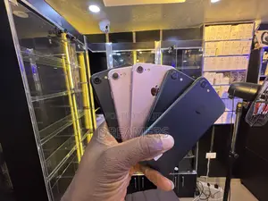 Apple iPhone 7 32 GB Black