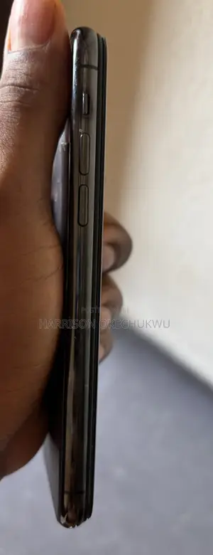 Apple iPhone 11 Pro 64 GB Gray