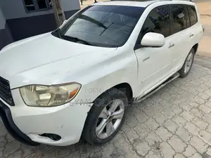Toyota Highlander Limited 2008 White