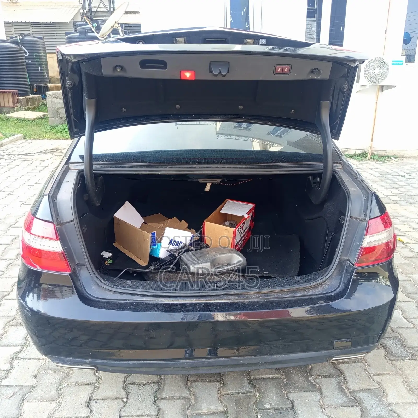 Mercedes-Benz E550 2009 Black