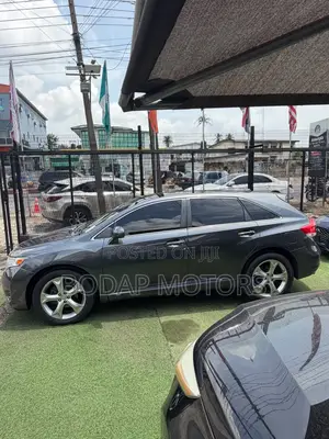 Toyota Venza XLE 2009 Gray