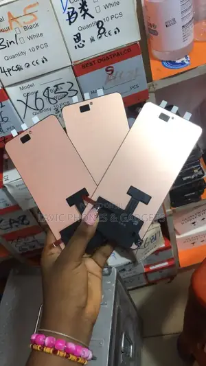 Tecno Camon 30 Premier (Cl9) Screen
