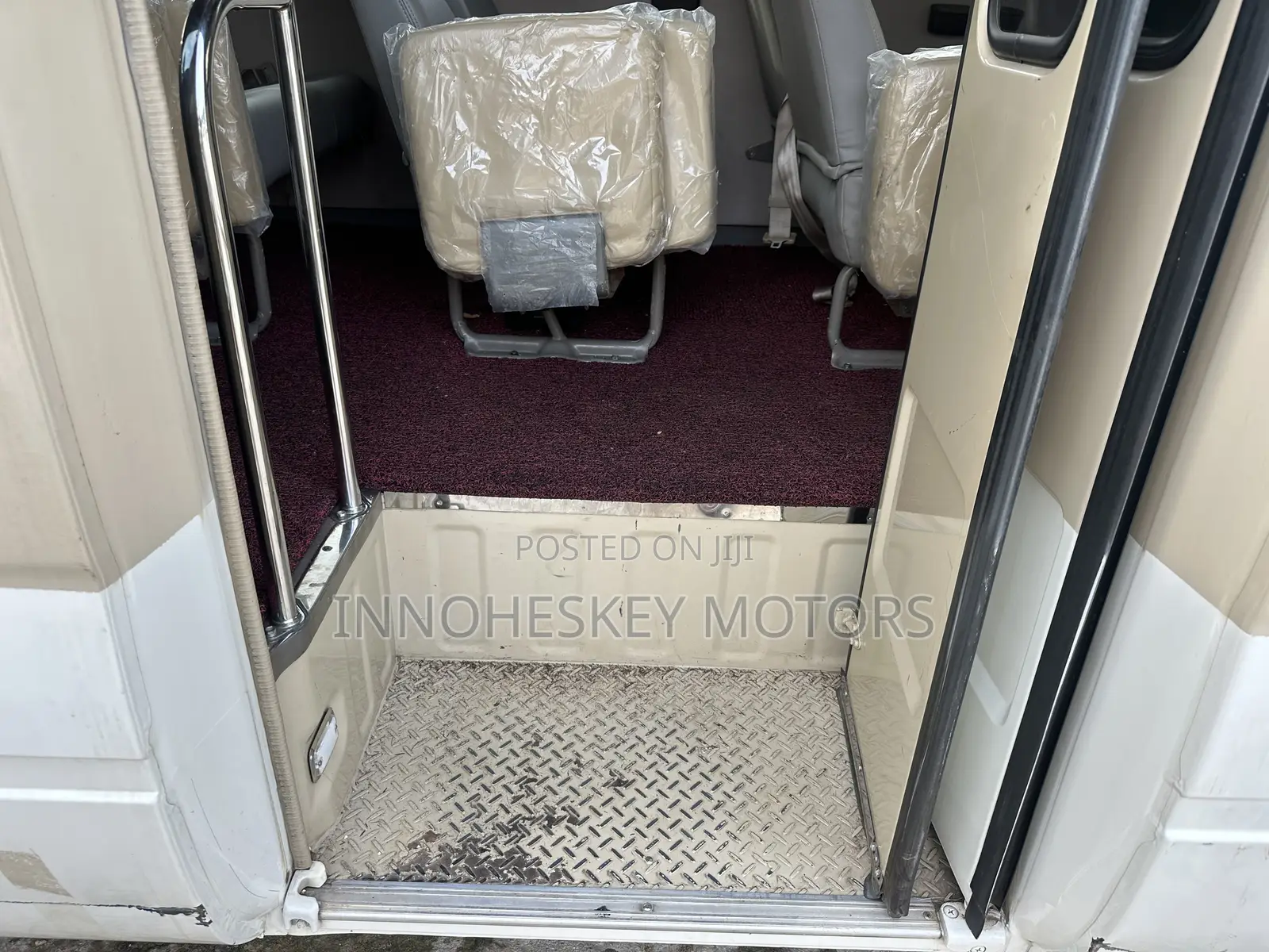 Toyota Coaster 2017 Beige