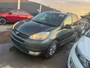 Toyota Sienna LE AWD 2005 Green