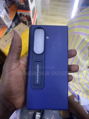Samsung Trifold Pouch