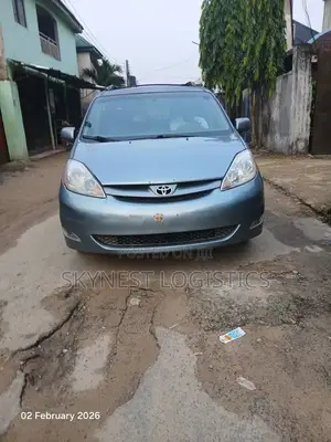 Toyota Sienna 2008