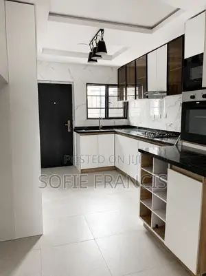 4bdrm Duplex in Vgc for rent