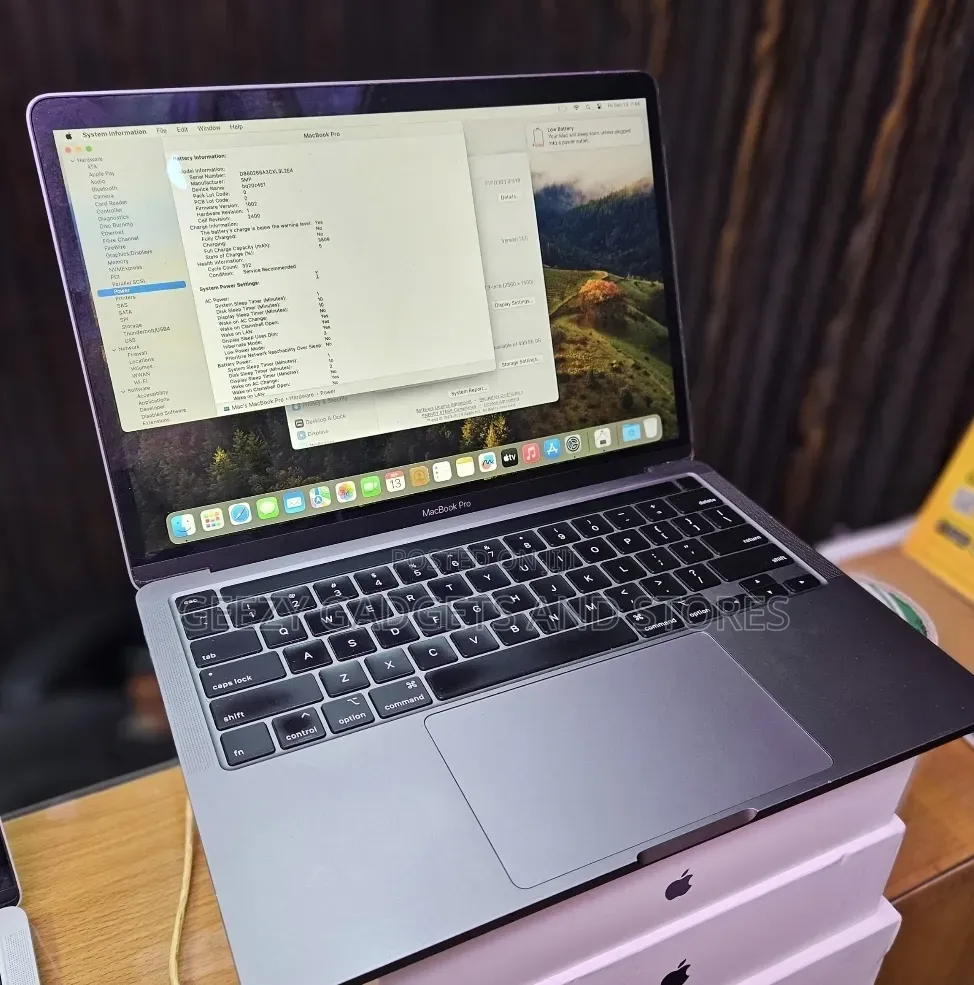 Laptop Apple MacBook Pro 2020 8GB Intel Core i5 SSD 512GB