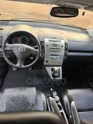Toyota Verso 1.6 2009 Black