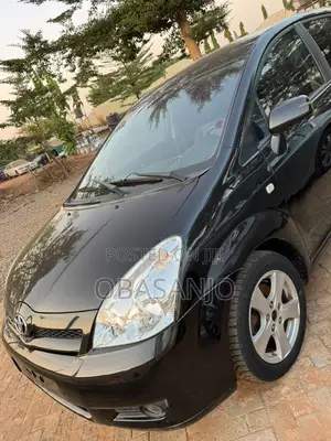Toyota Verso 1.6 2009 Black