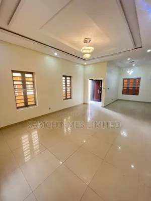 5bdrm Duplex in Ologolo for rent