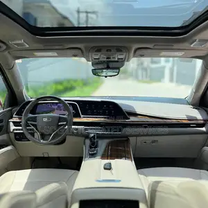 Cadillac Escalade Premium Luxury Platinum 4WD 2024 Red