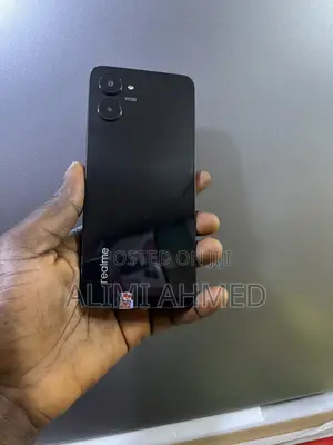 Realme V20 128 GB Black