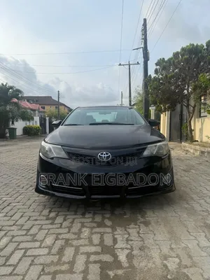Toyota Camry SE 4dr Sedan (2.5L 4cyl 6A) 2013 Black