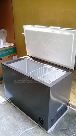 Hisense 297liters Chest Freezer