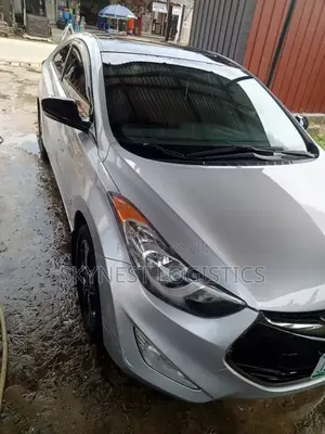 Hyundai Elantra 2012 White