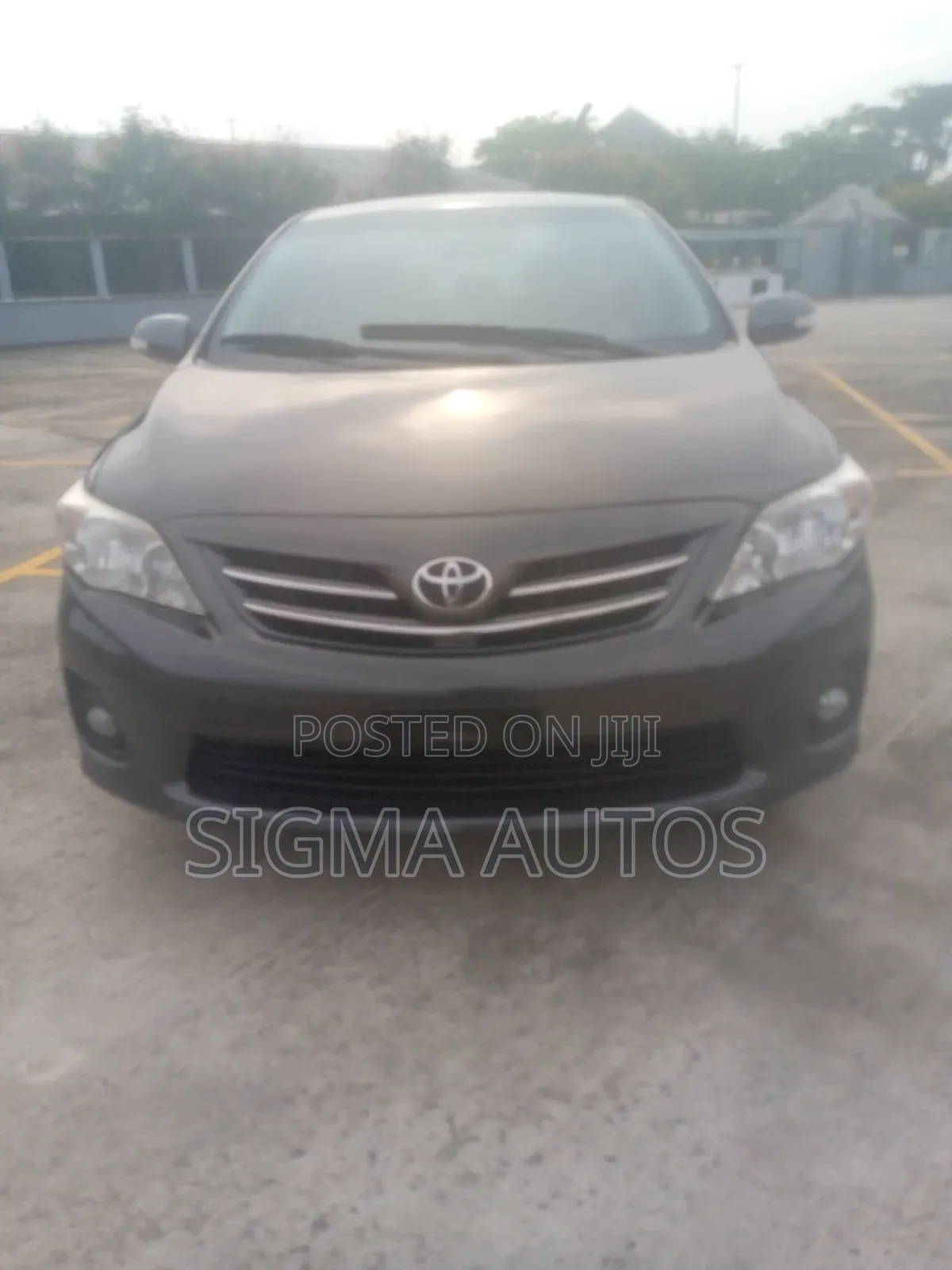 Toyota Corolla 2012 Gray
