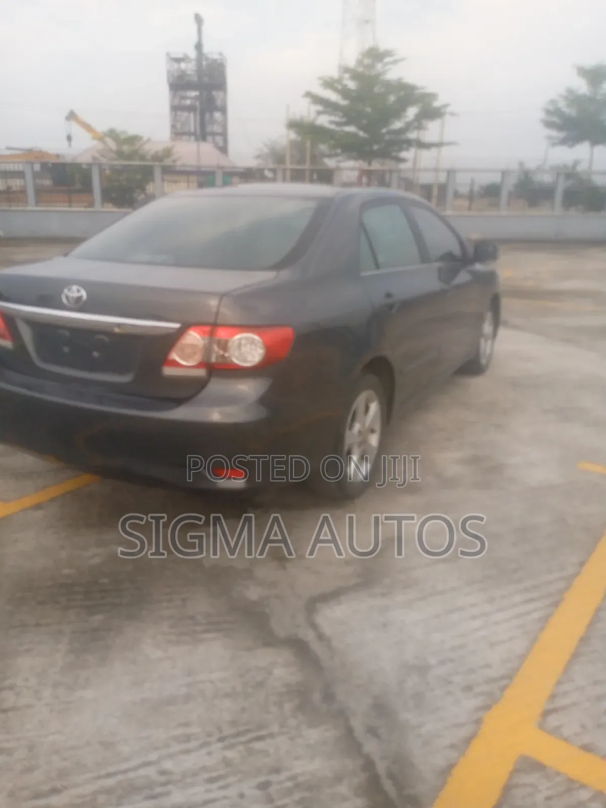 Toyota Corolla 2012 Gray