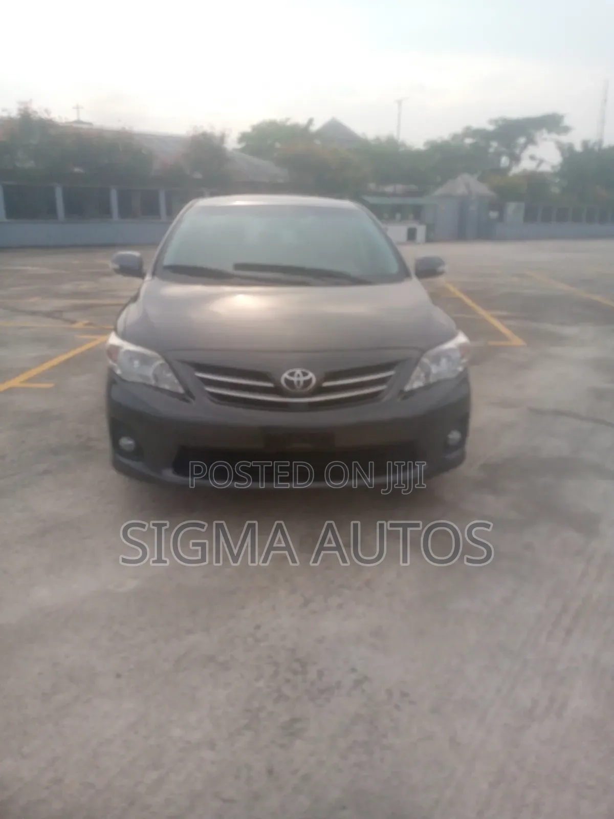 Toyota Corolla 2012 Gray