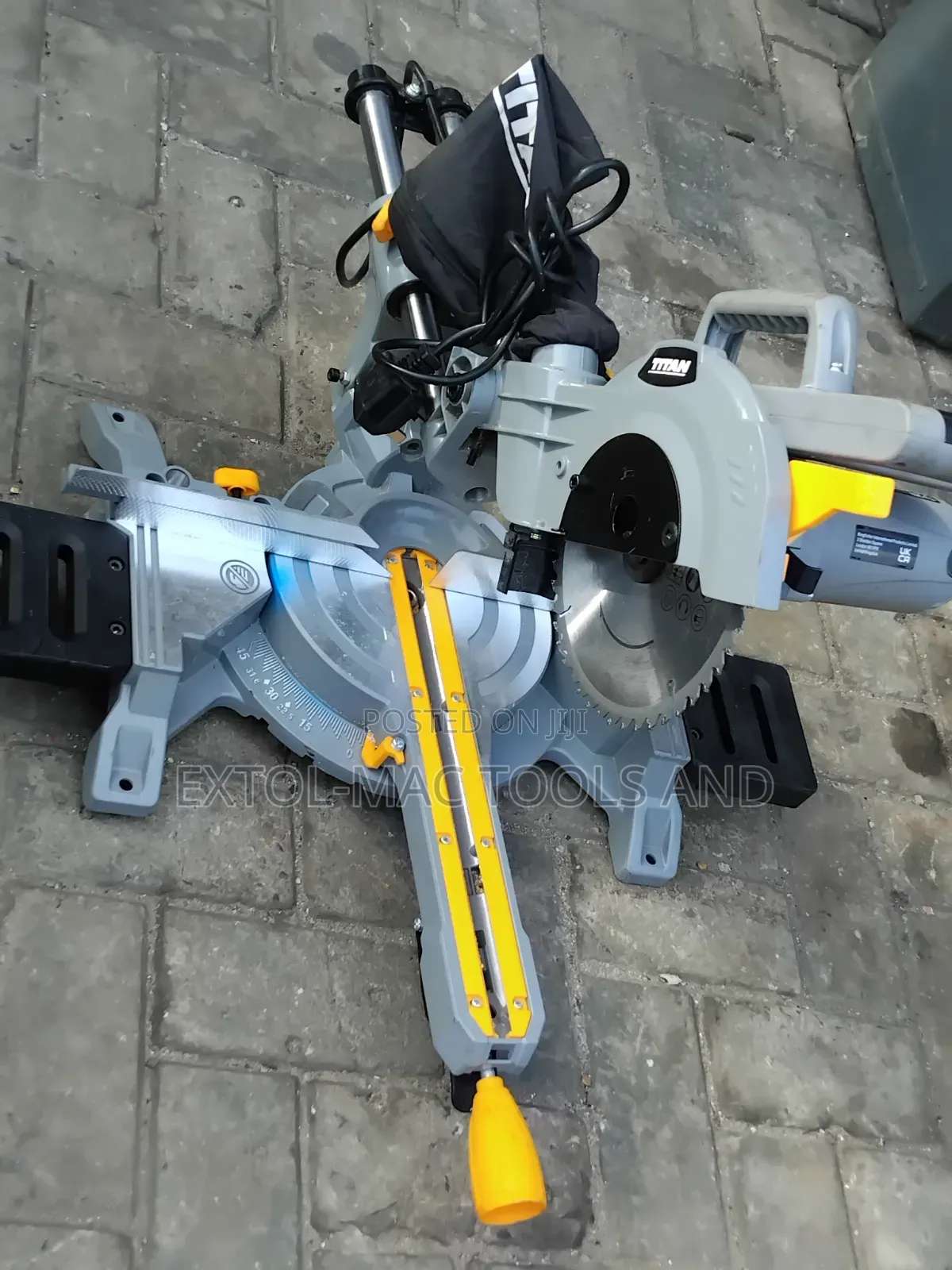 Fforeign Used/ Tokunbo Mitresaw