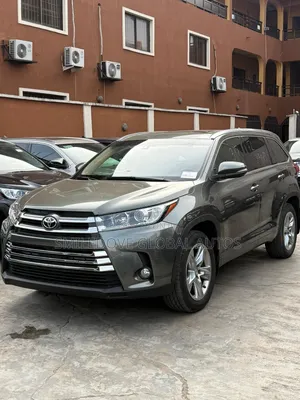 Toyota Highlander 2015 Green