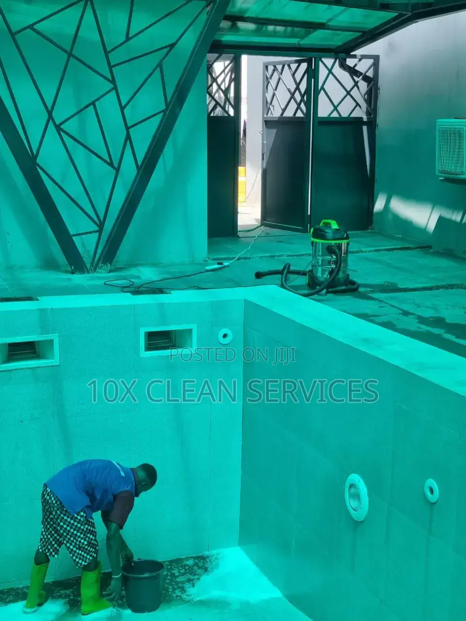 Pro-Swimming Pool Cleaning Maintenance Services