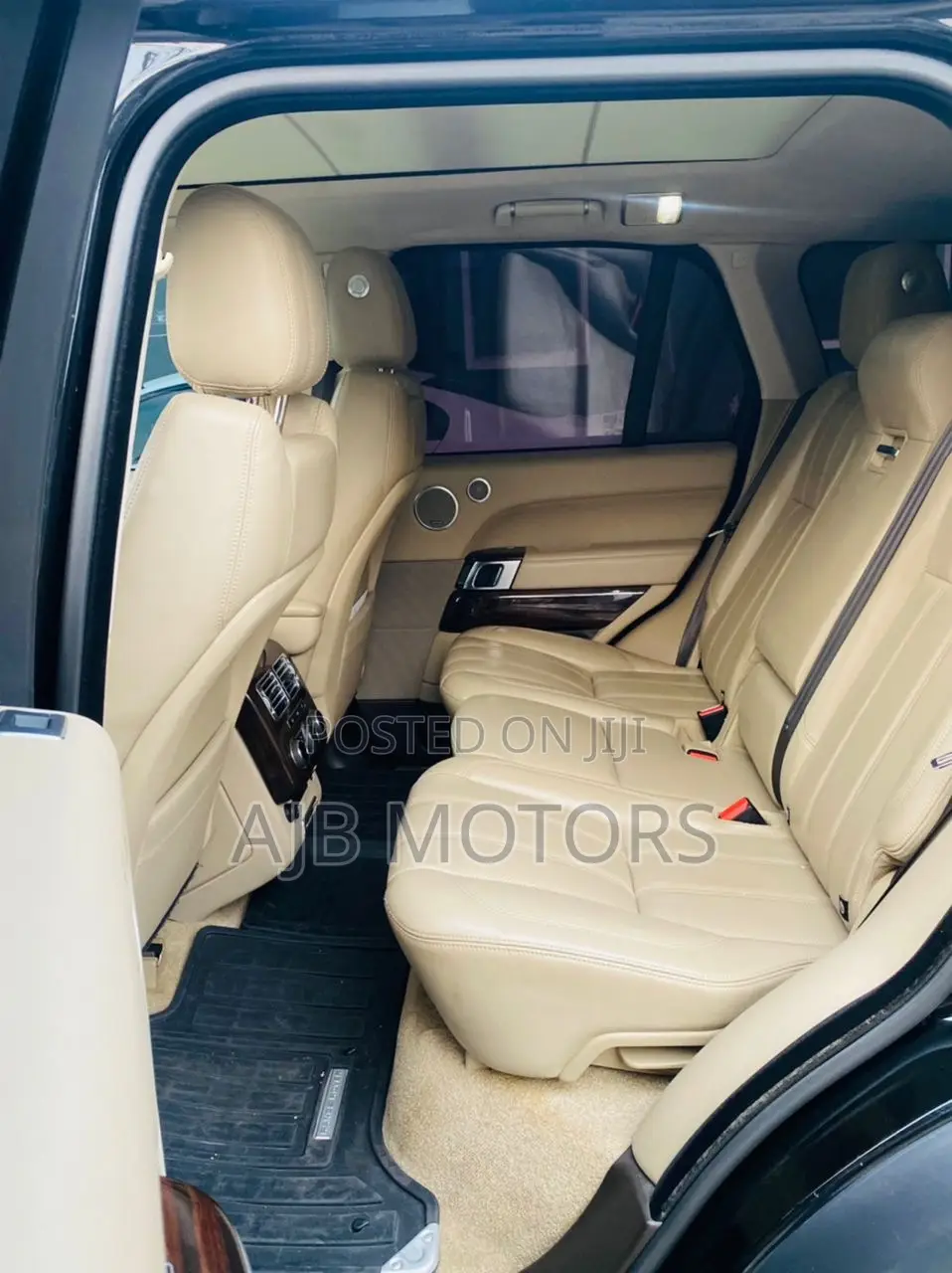 Land Rover Range Rover 5.0L Supercharged 2015 Black