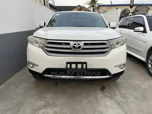 Toyota Highlander 2012 White