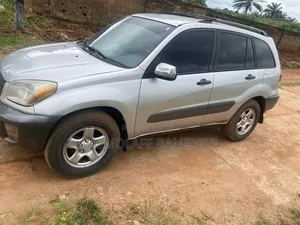 Toyota RAV4 Automatic 2003 Silver
