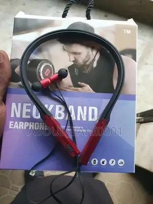 Neckband Earphone