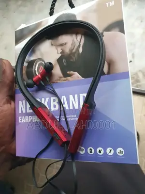 Neckband Earphone