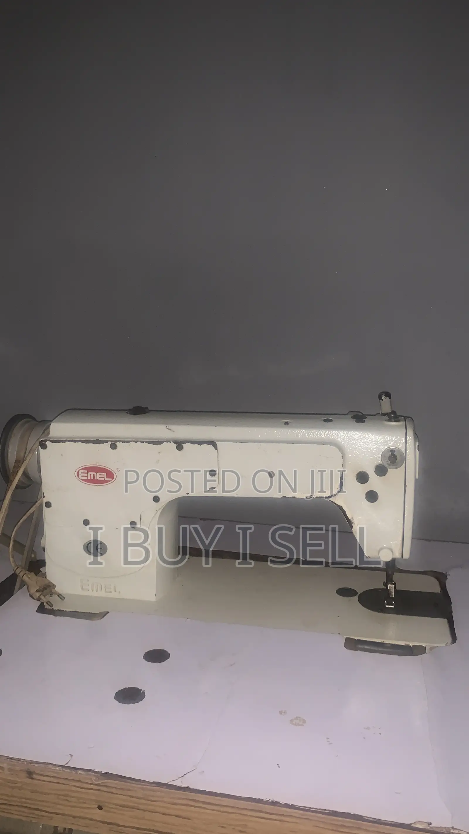 Emel Industrial Sewing Machine
