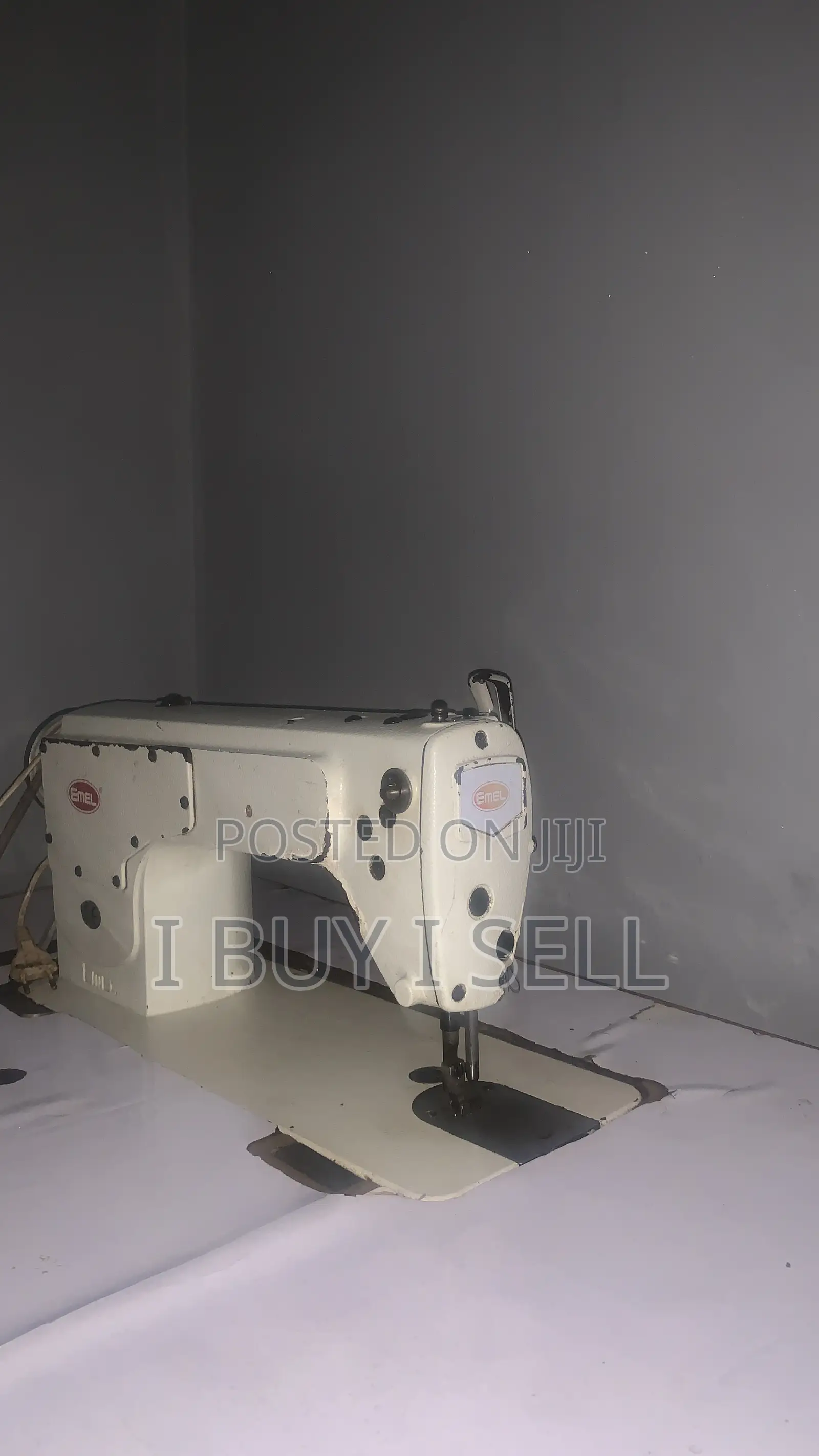 Emel Industrial Sewing Machine