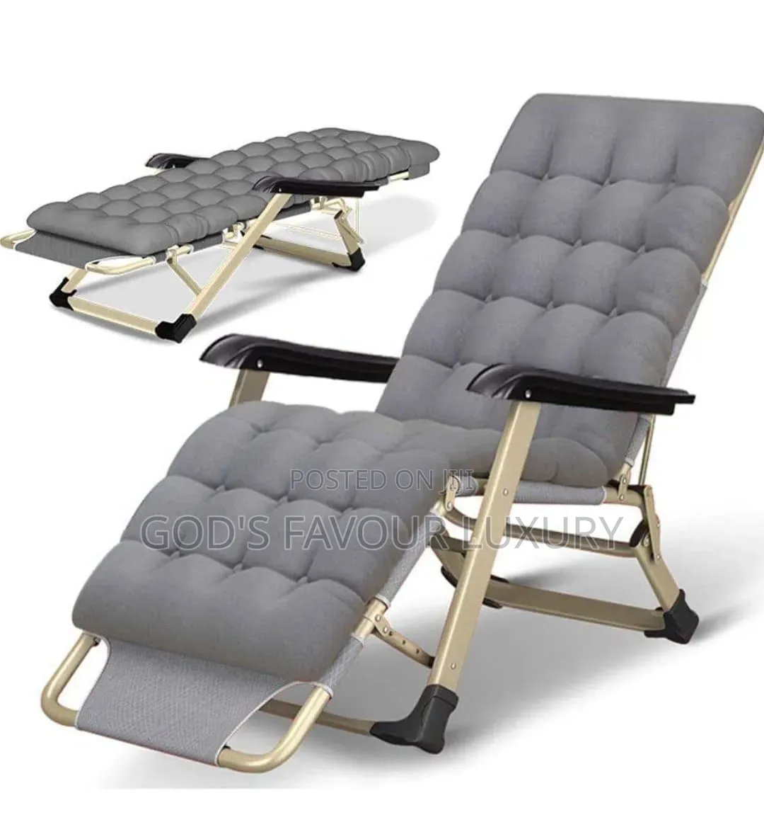 Modern Relaxing Chair.