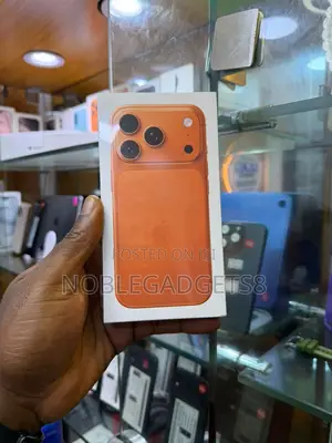 New Apple iPhone 17 Pro Max 256 GB Orange