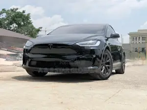 Tesla Model X Plaid AWD 2025 Black
