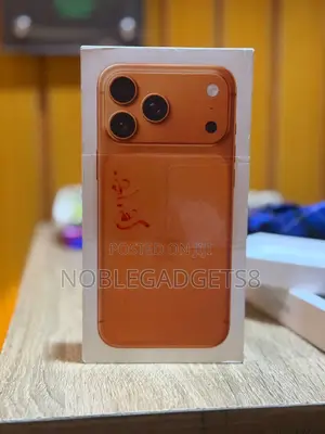 New Apple iPhone 17 Pro Max 256 GB Orange