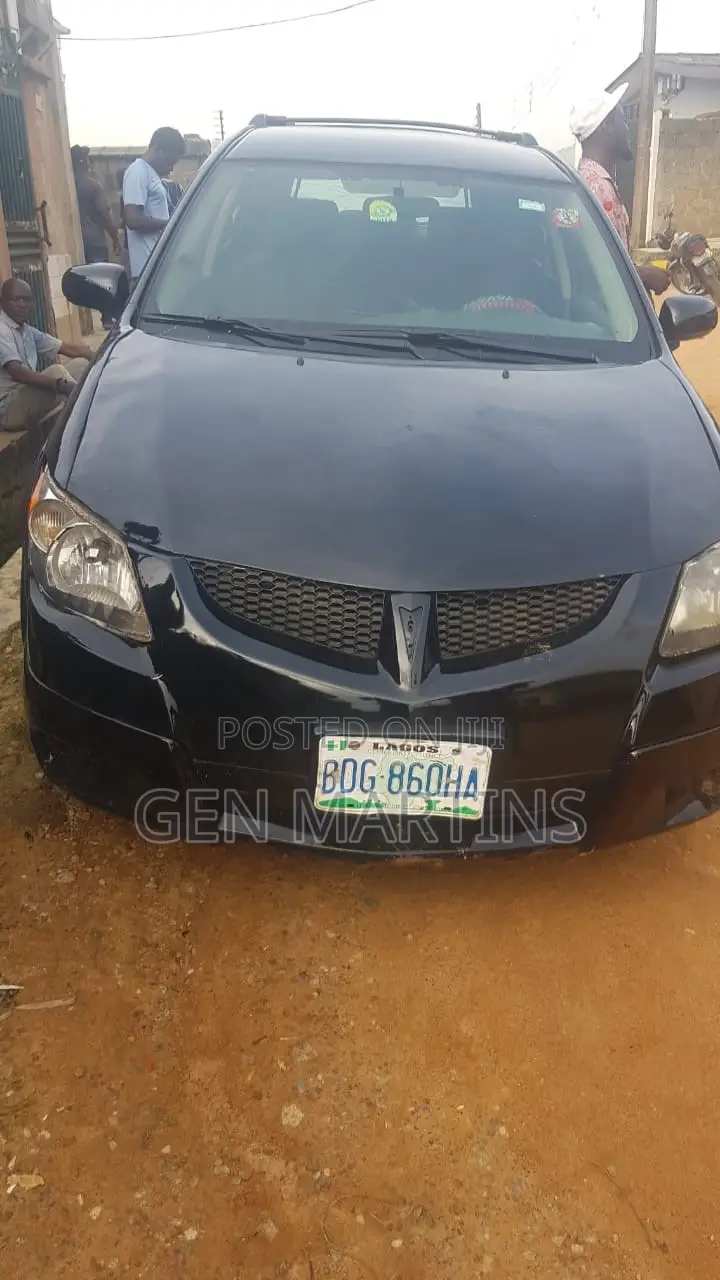 Pontiac Vibe 2005 Black