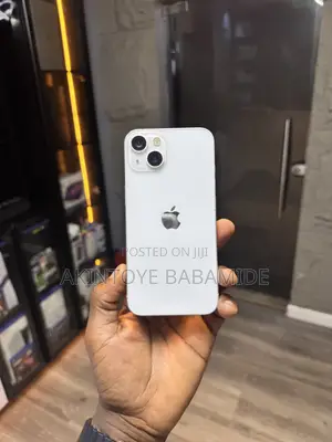 Apple iPhone 13 128 GB White