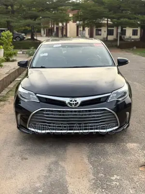 Toyota Avalon Limited Sedan FWD (3.5L 6cyl 6A) 2013 Black