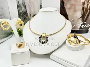 Jewelries ,Pure Luxury