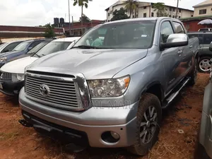 Toyota Tundra 2008 Silver